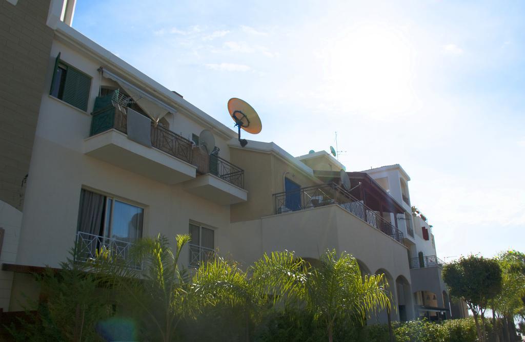 Sunrise Studios Limassol Habitación foto