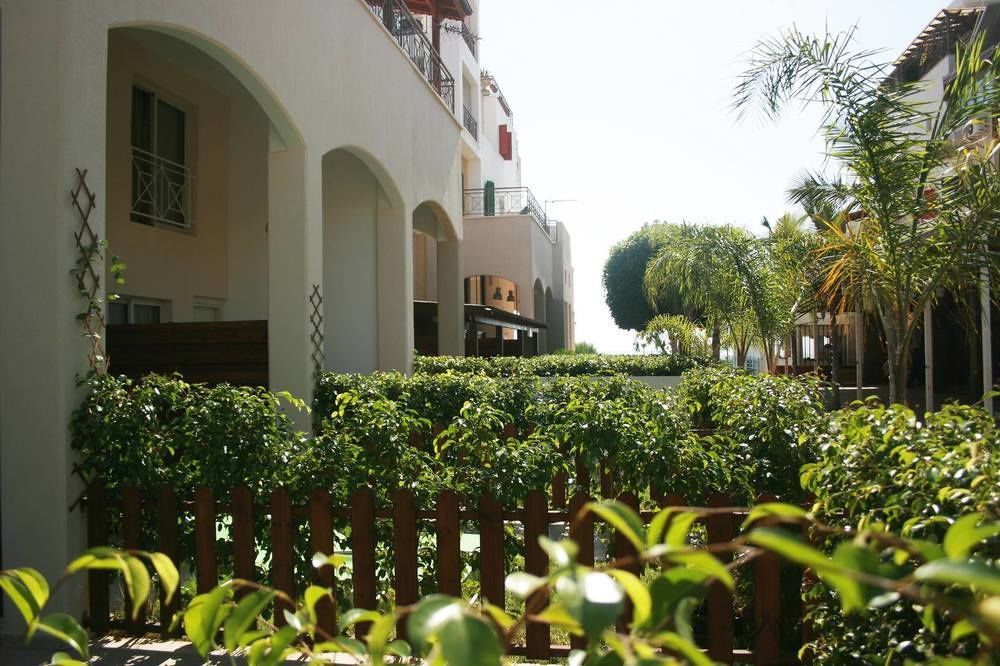 Sunrise Studios Limassol Exterior foto